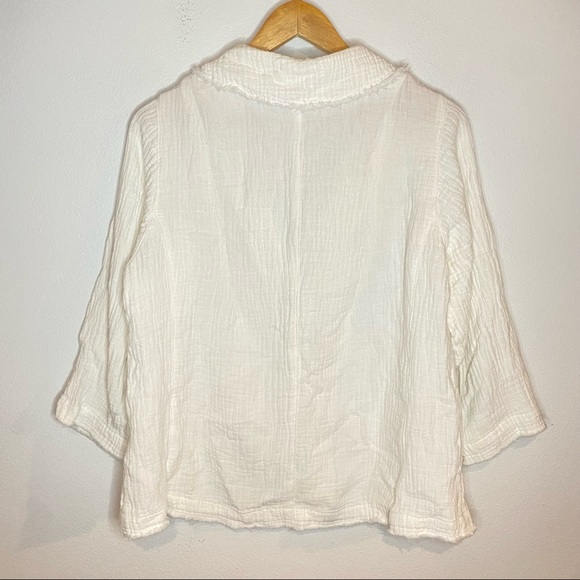 Kleen Linen Cotton Blend Gauzy Button Front Top - Picture 2 of 7